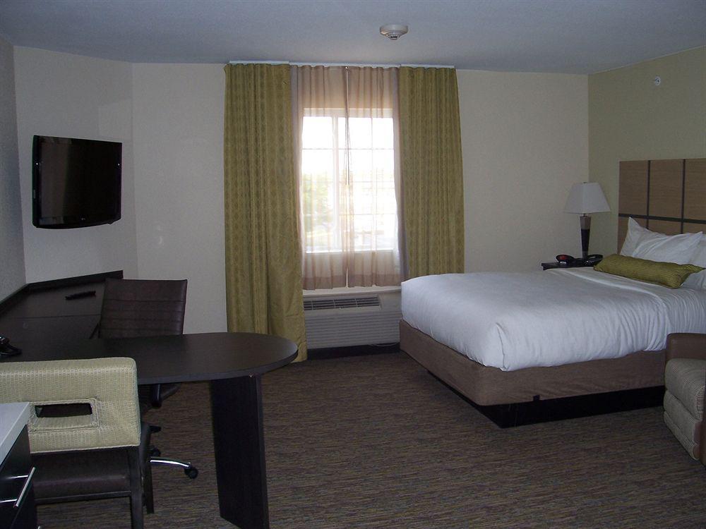 Candlewood Suites Woodward By Ihg Exterior foto